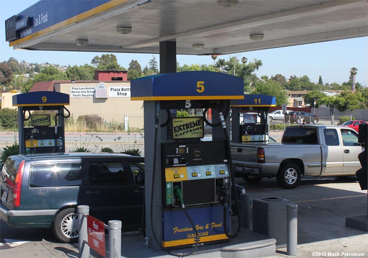 Freedom Gas Service Station at 15101 Freedom Ave, San Leandro CA